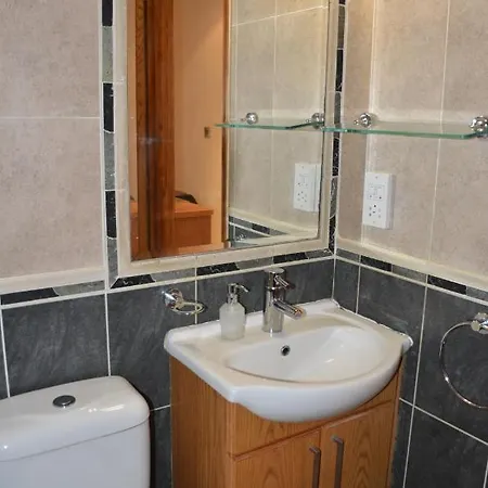 Apartamento 2 Bedroom Apartment, Zygos Centre Block D - By Imh Travel & Tours