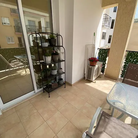 2 Bedroom Apartment, Zygos Centre Block D - By Imh Travel & Tours Διαμέρισμα Πάφος