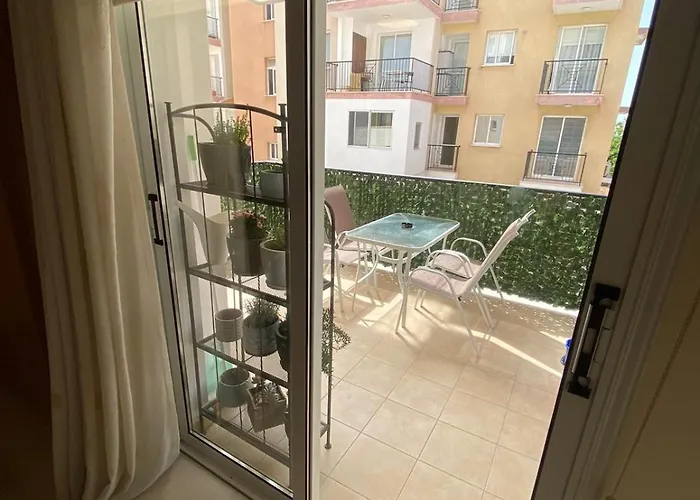 2 Bedroom Apartment, Zygos Centre Block D - By Imh Travel & Tours Apartmán *